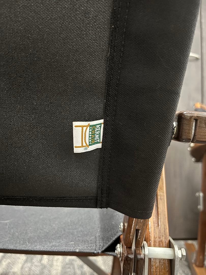 カーミットチェア　ウォールナット① ロッキングベース　アームレスト