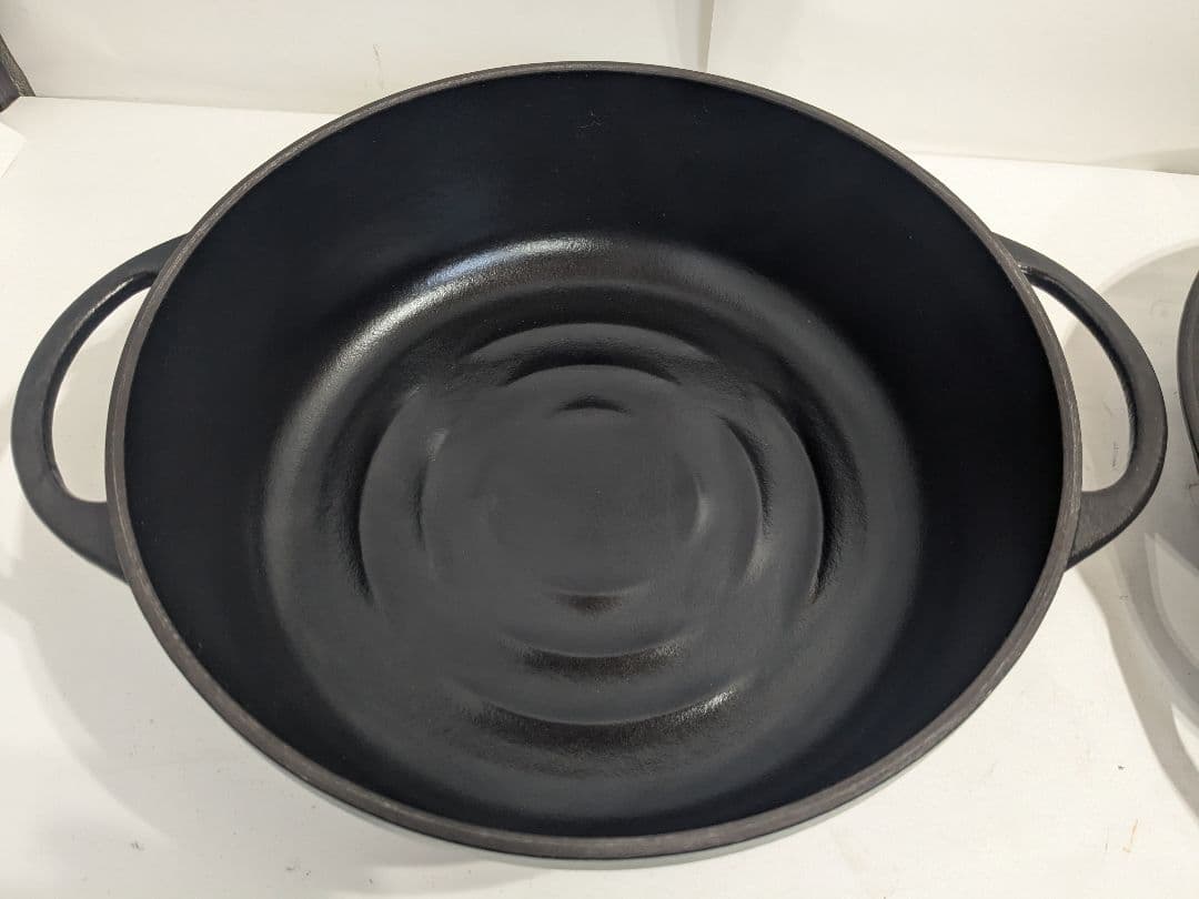 【未使用】バーミキュラ オーブンポットラウンド26cm SUKIYAKI