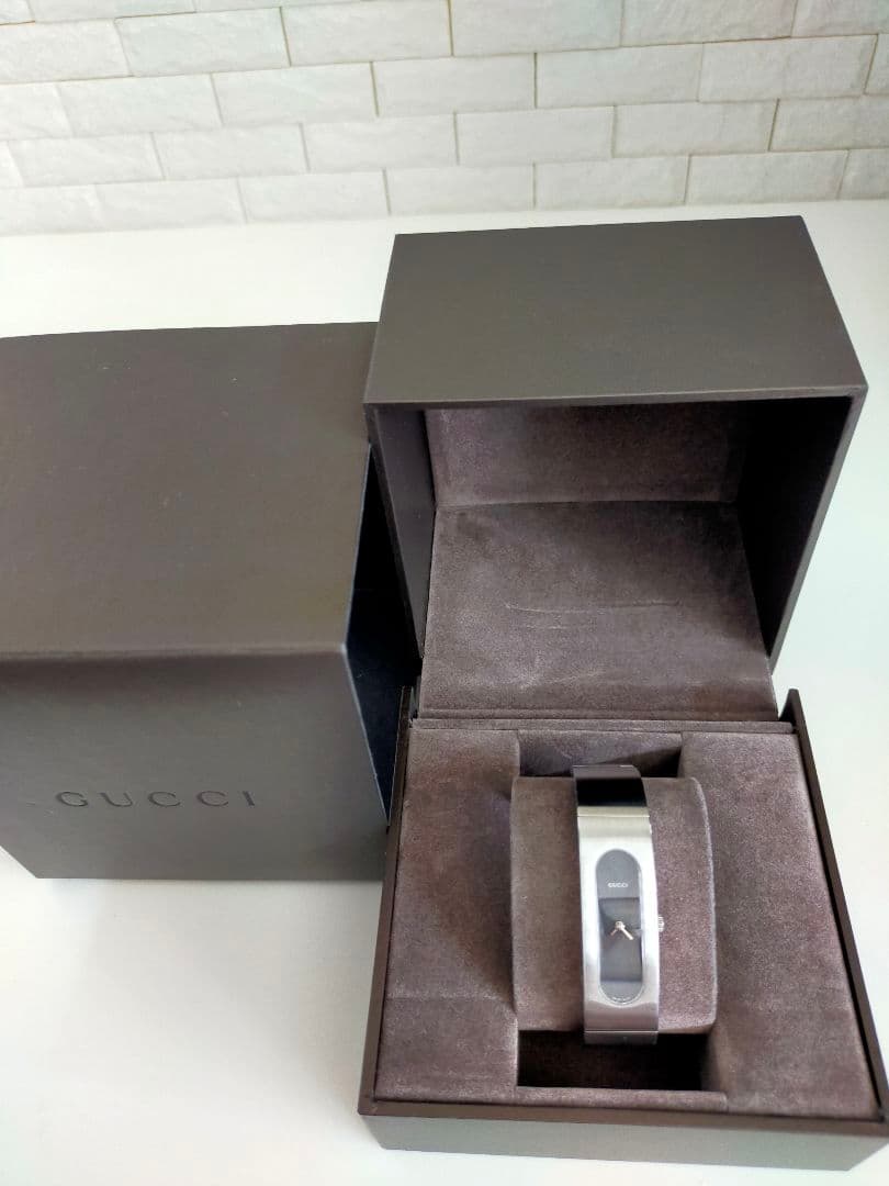 GUCCI 2400 S ステンレススチール 時計