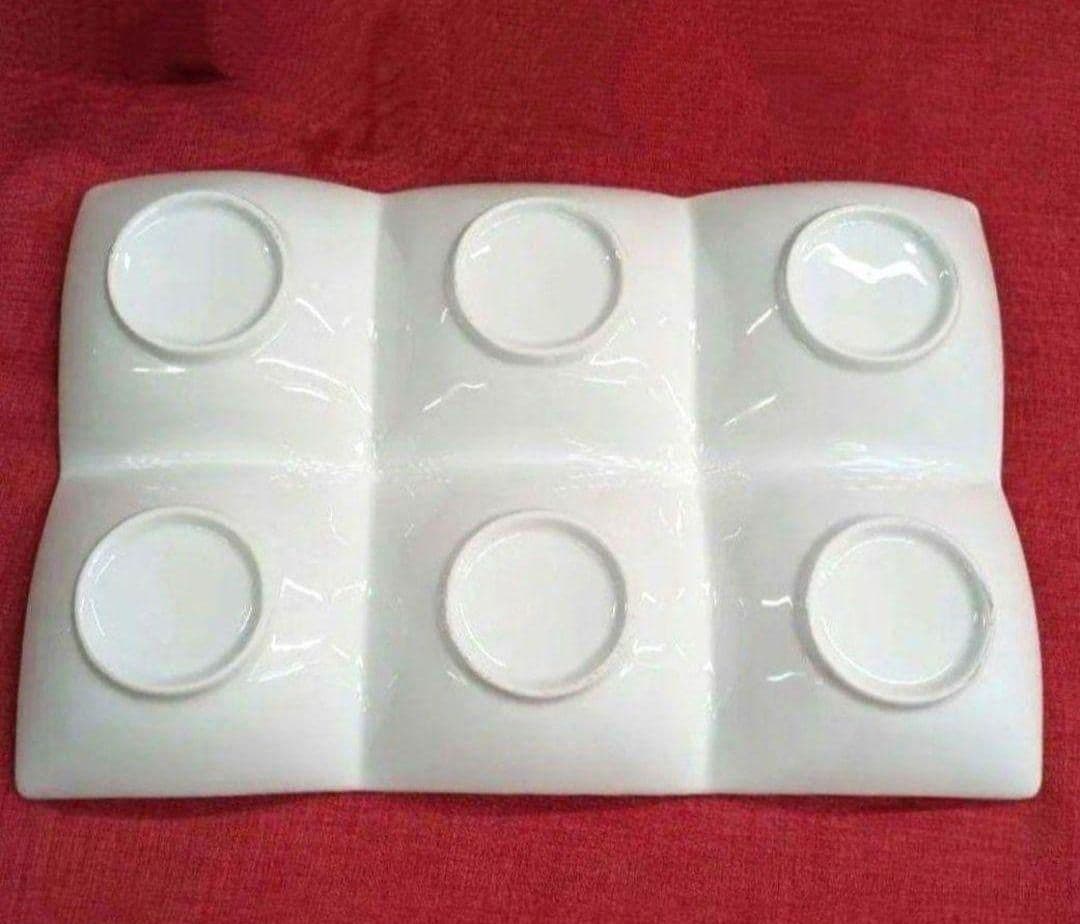 【４枚セット】ヒトマスが大きい　６ツ仕切り皿　ビュッフェプレート