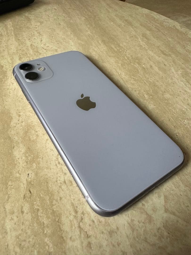 iPhone11 128GB ジャンク品 本体のみ【画面割れ】
