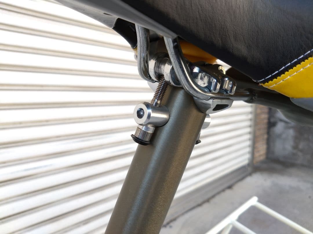 プジョー　コリブリ　18インチ　ルミナスホワイト　神奈川引取限定　ミニベロ