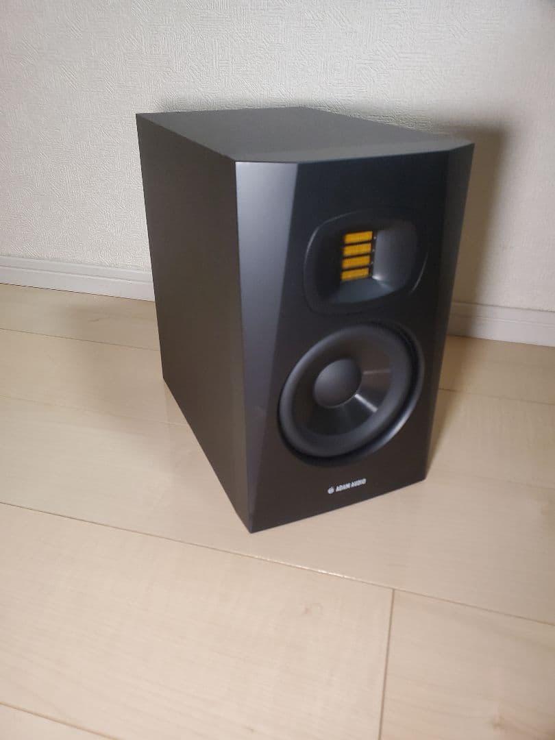 （ほぼ新品）ADAM AUDIO T5V モニタースピーカー 1台