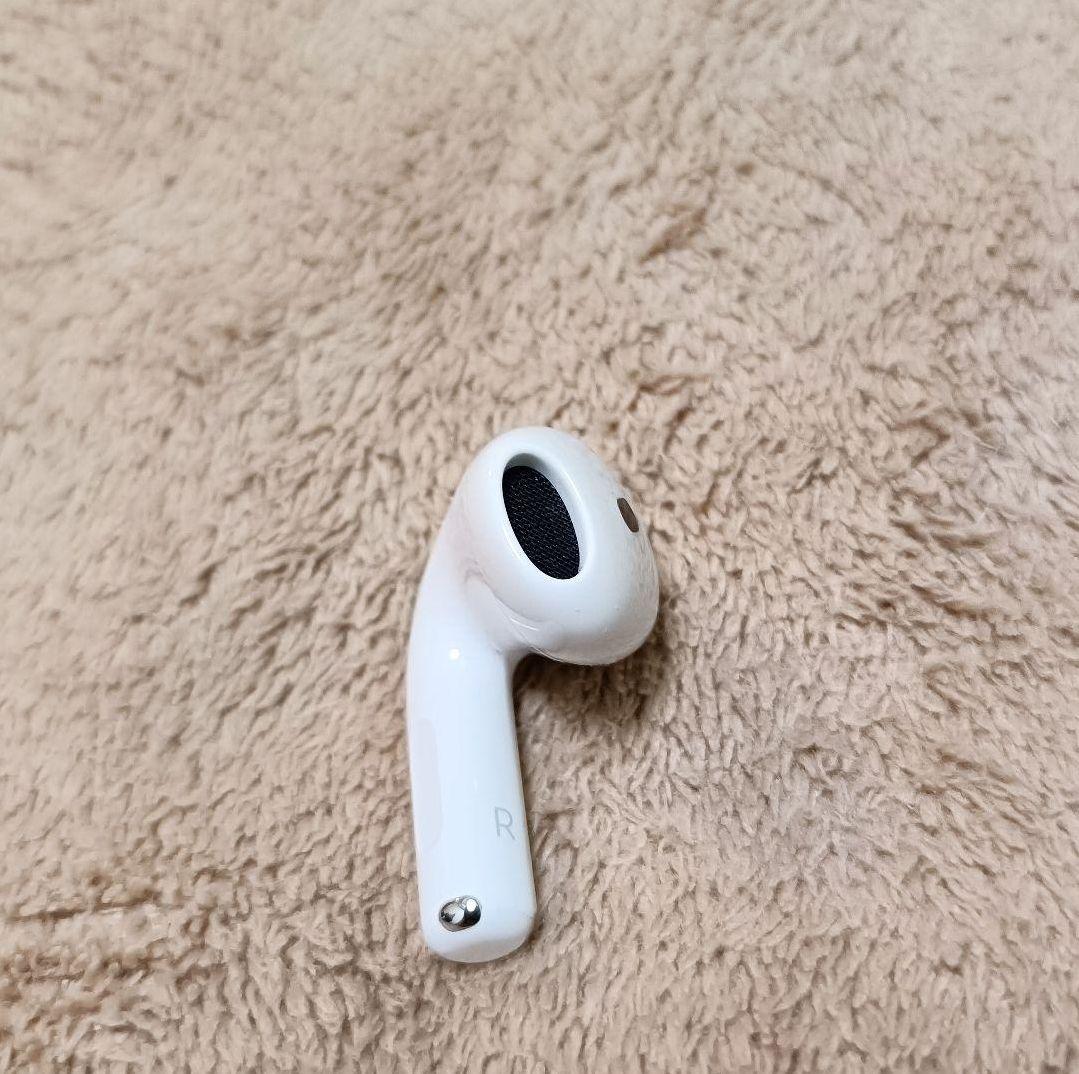 Apple AirPods 第4世代 左右のみ LR