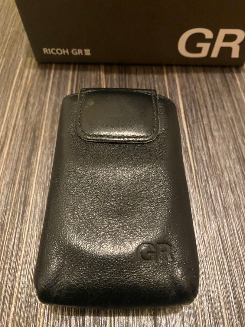 RICOH GR III コンパクトデジタルカメラ　 公式ケース付き