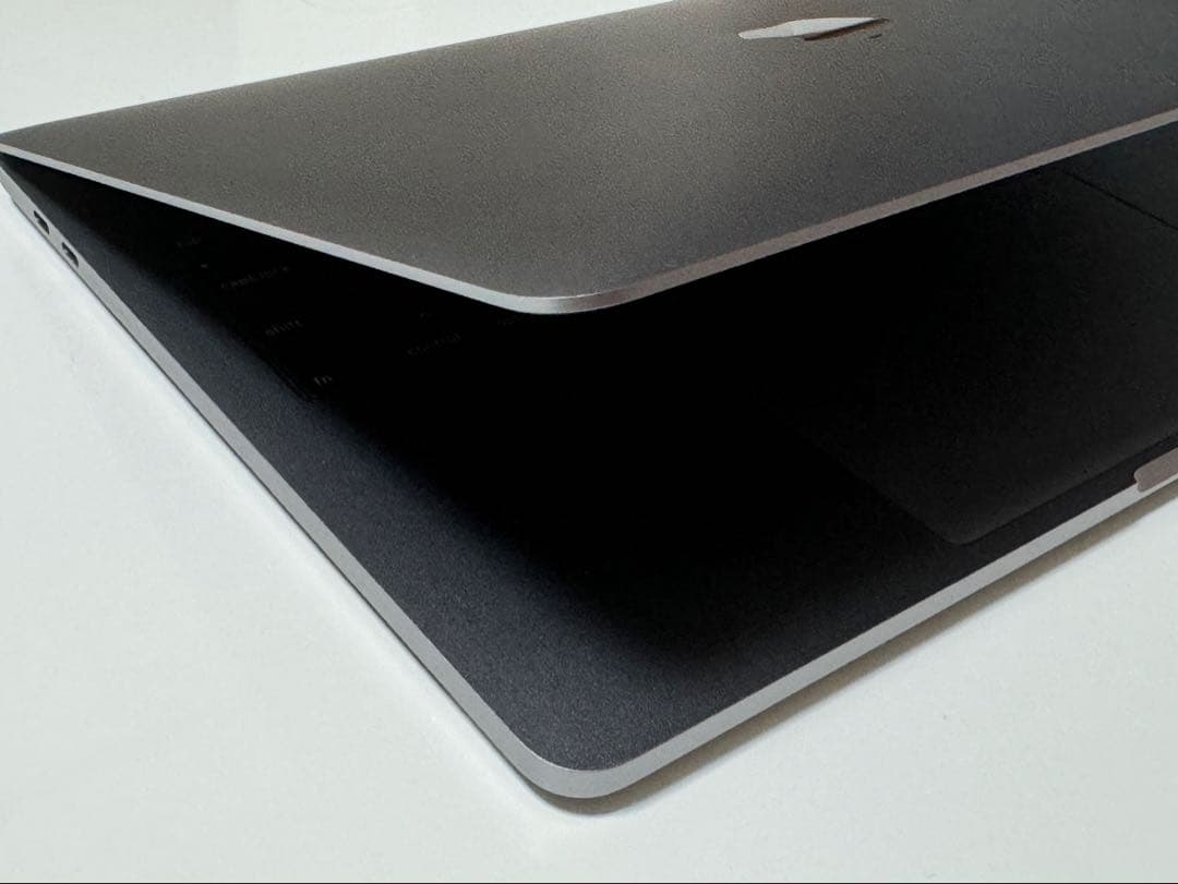MacBookPro 13inch 16GB 1TB Space Gray 美品