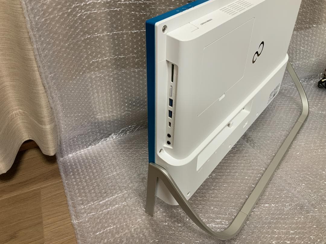 FMVF56B3AB/Win11/8GB/i3/Office有/TV有/液晶不良