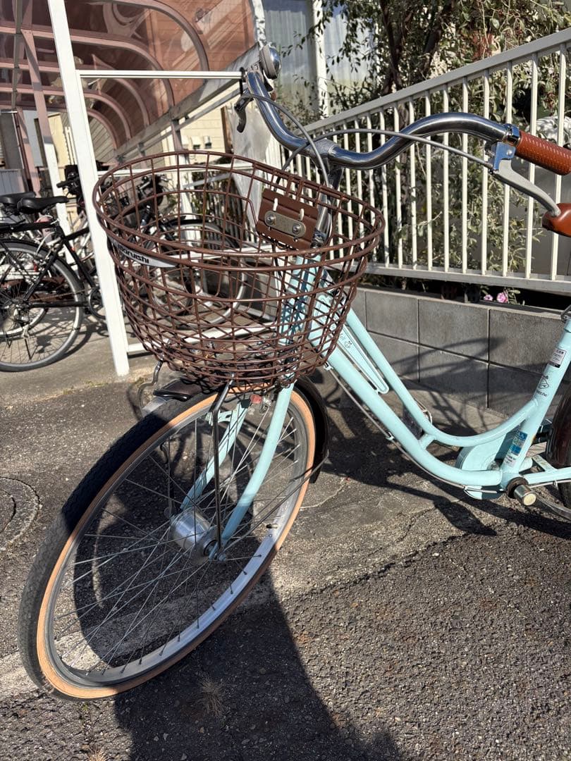 子供用自転車 水色 26インチ 前面バスケット付き