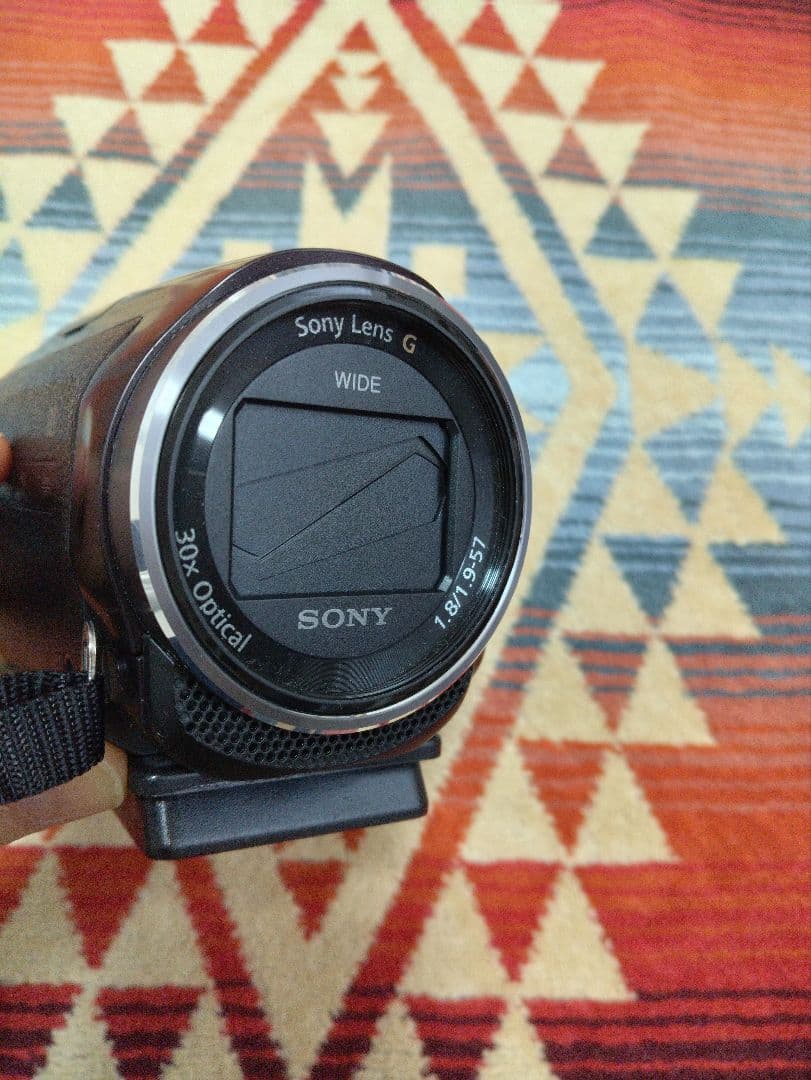 HDR-PJ670　ビデオカメラ