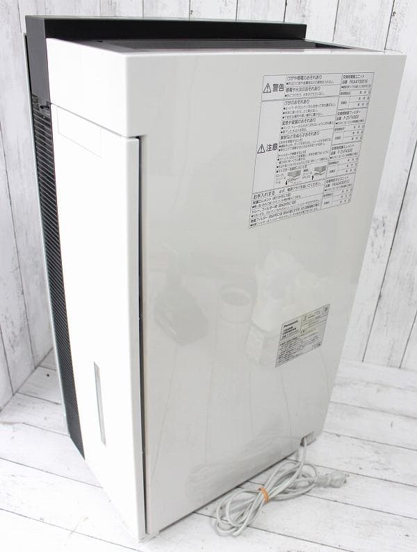 22年製 パナソニック ジアイーノ 次亜塩素酸空間除菌脱臭機 F-SMV4300