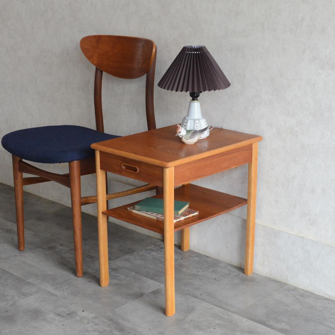デンマーク 北欧ヴィンテージ チーク サイドテーブル 北欧家具 ナイトテーブル