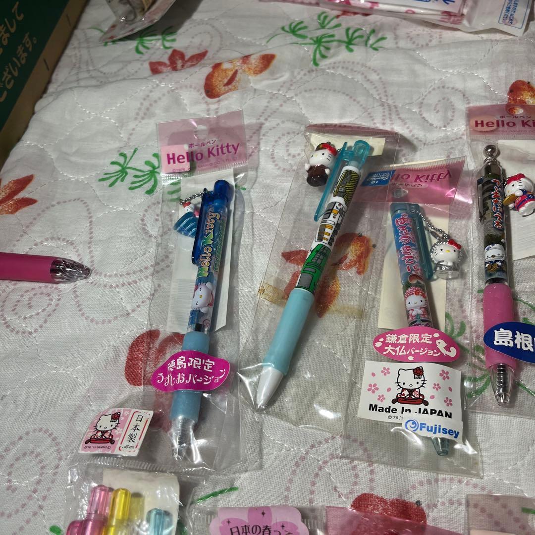 ご当地キティ　ハローキティ　ボールペンまとめ売り　28本