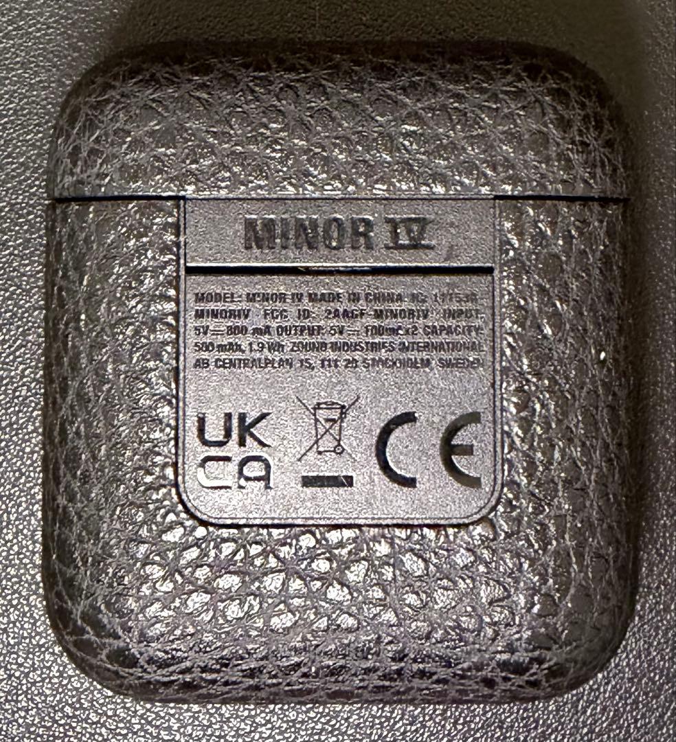 も*も様 正規品Marshall Minor IV ワイヤレスイヤフォン （保護