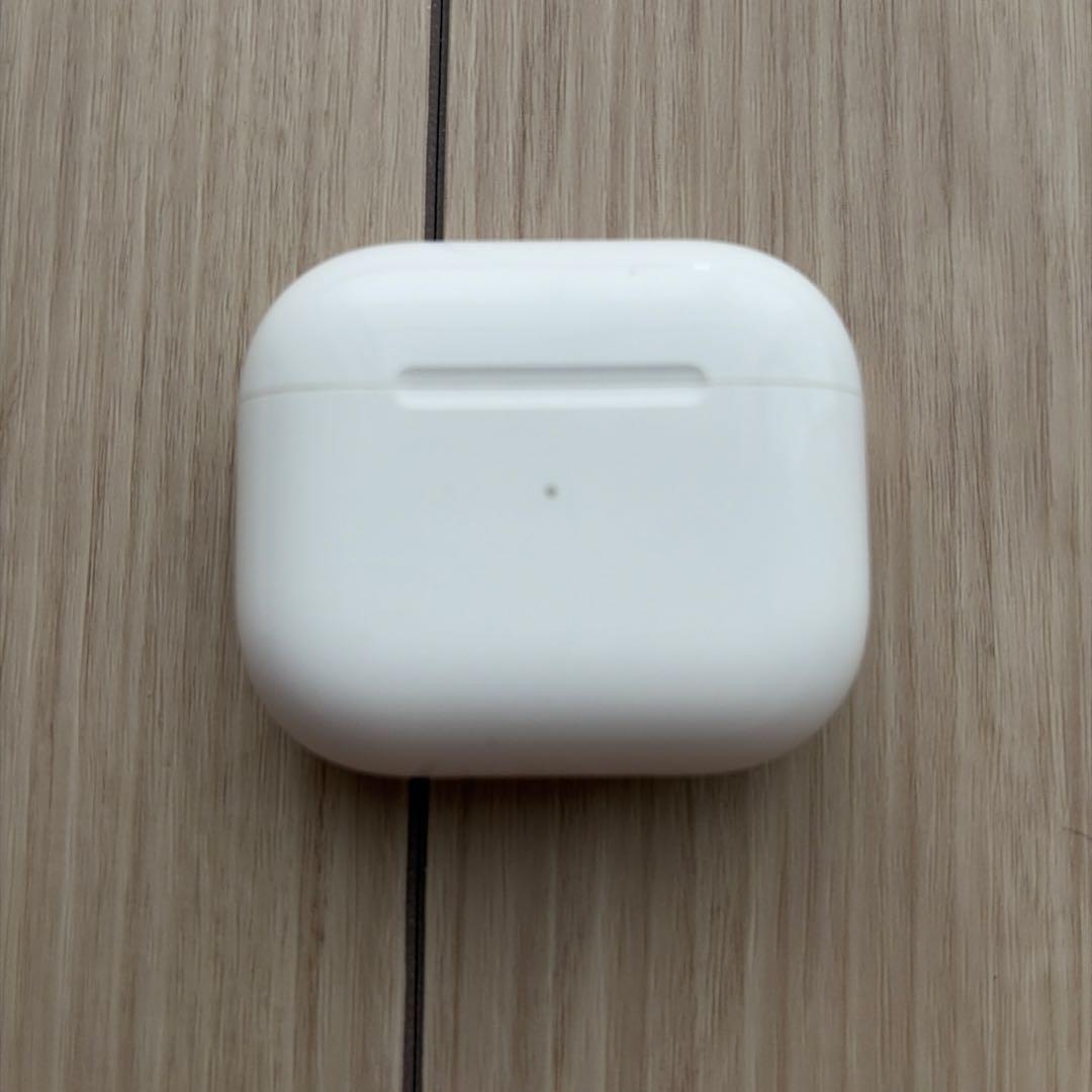 イヤホン AirPods 3