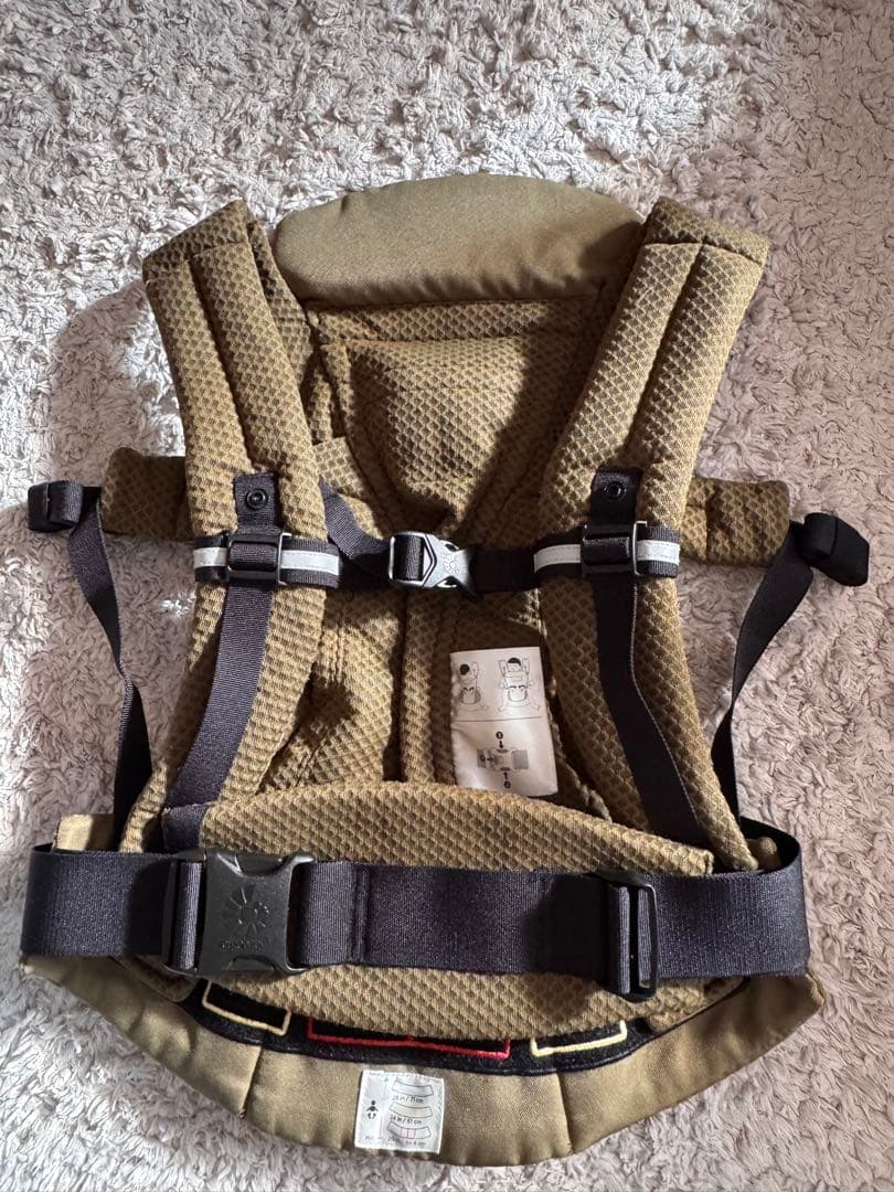 【美品】ergobaby OMNI Breeze 抱っこ紐 オリーブグリーン