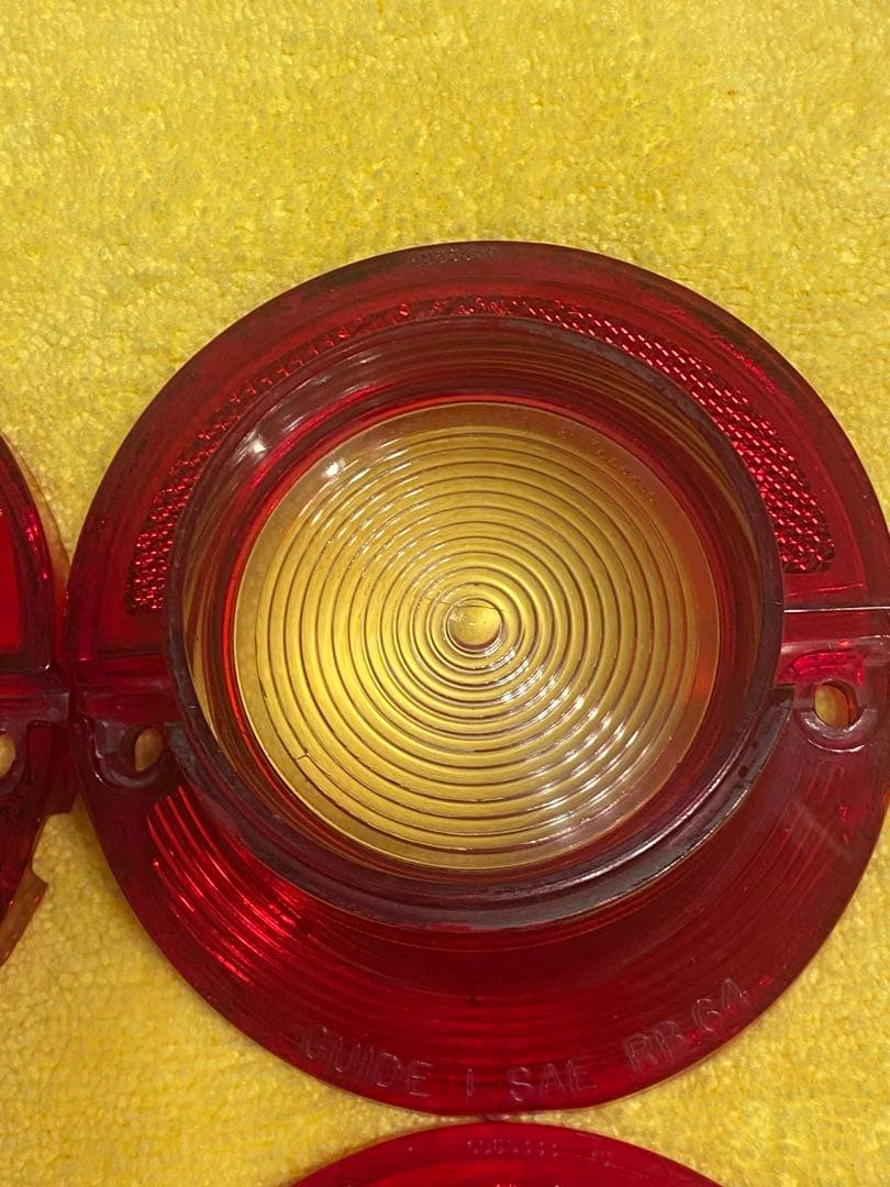 1964 インパラ　テールレンズ・ベゼル