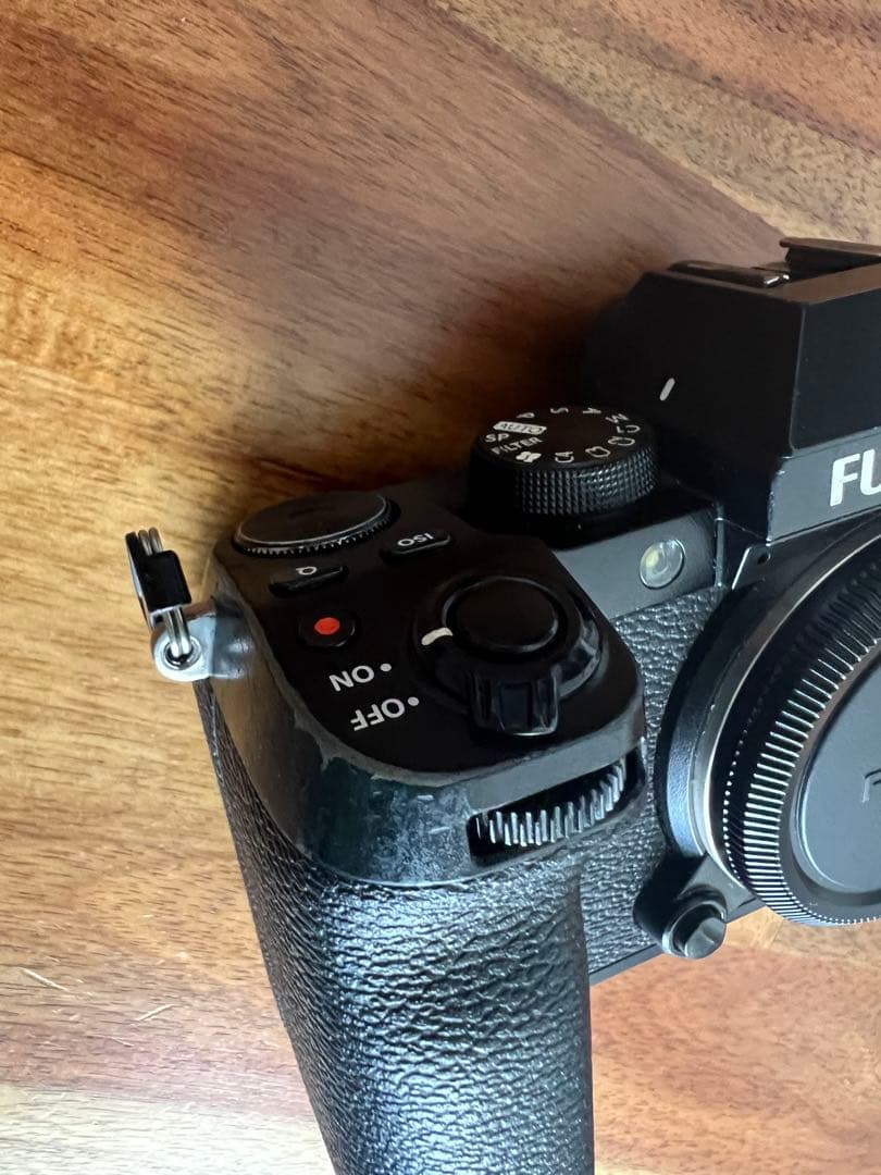 T*y様 FUJIFILM X-S10 本体と付属品
