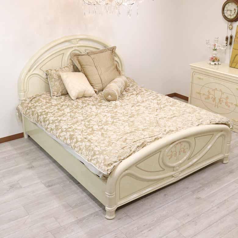 サルタレッリ フローレンス クイーンッド ベッドフレーム イタリア