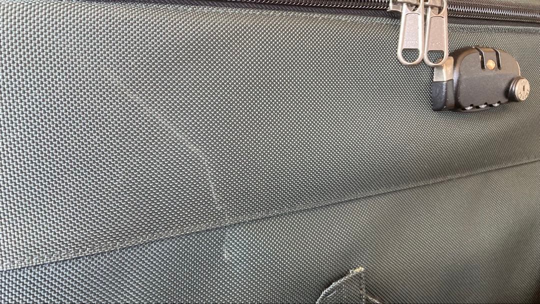 送料込み　think TANK photo Video Rig 24