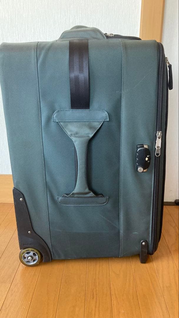 送料込み　think TANK photo Video Rig 24