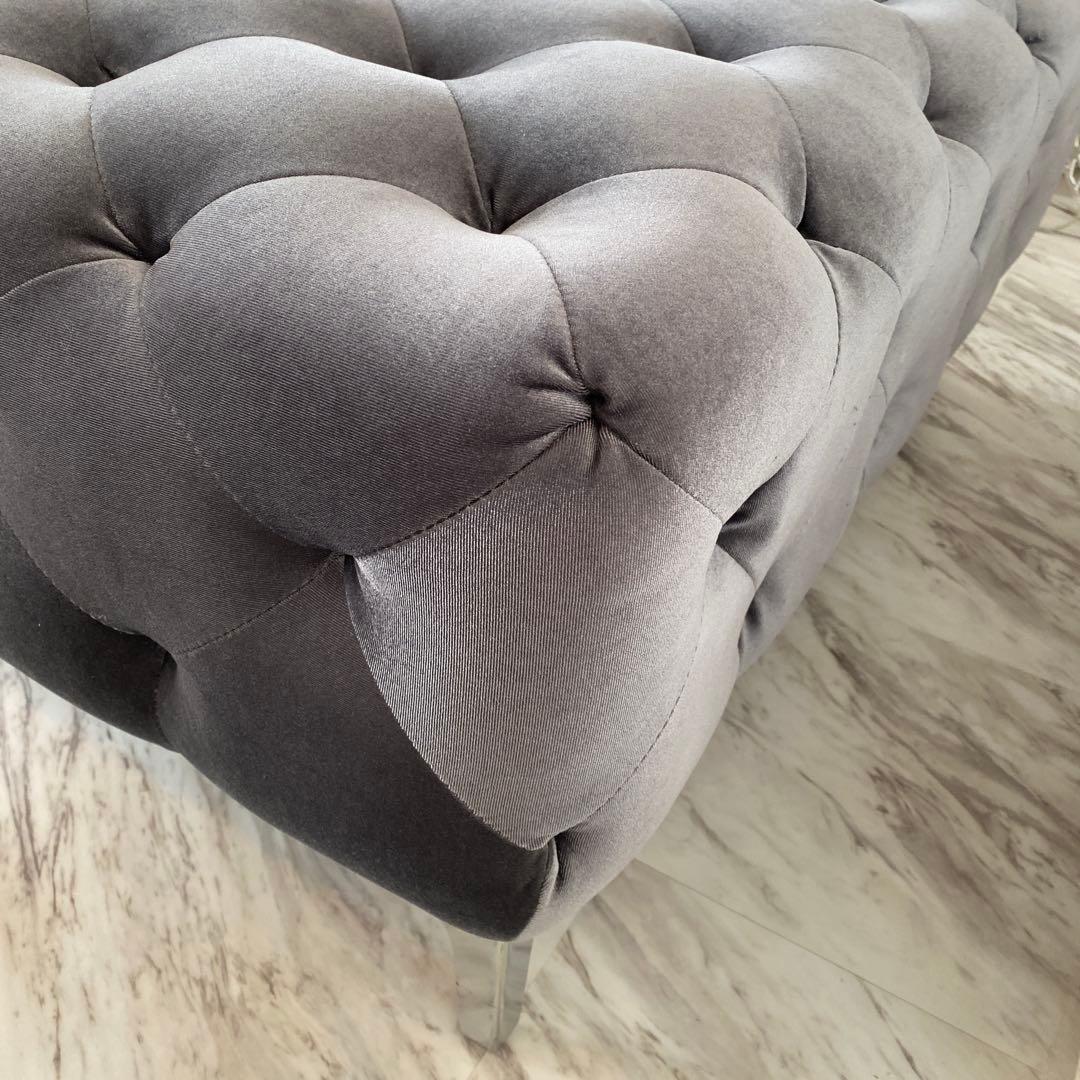 9月上旬まで期間限定　ベルベット ソファ　オットマン　チェスターフィールド調