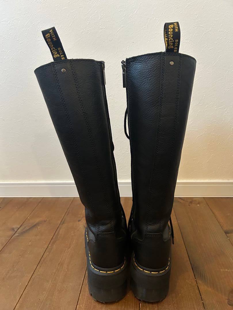 靴 Dr.Martens 1B60 MAX HDW UK4