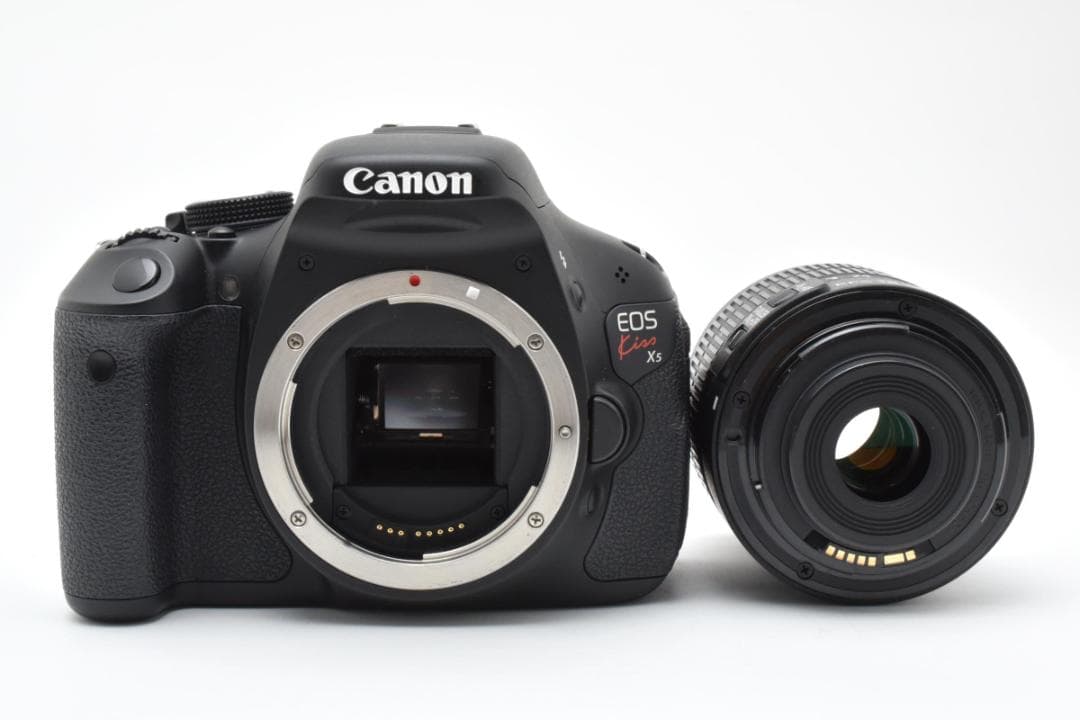 ⭐️バッグ付き！ほぼ新品⭐️Canon EOS Kiss X5 スマホ転送OK