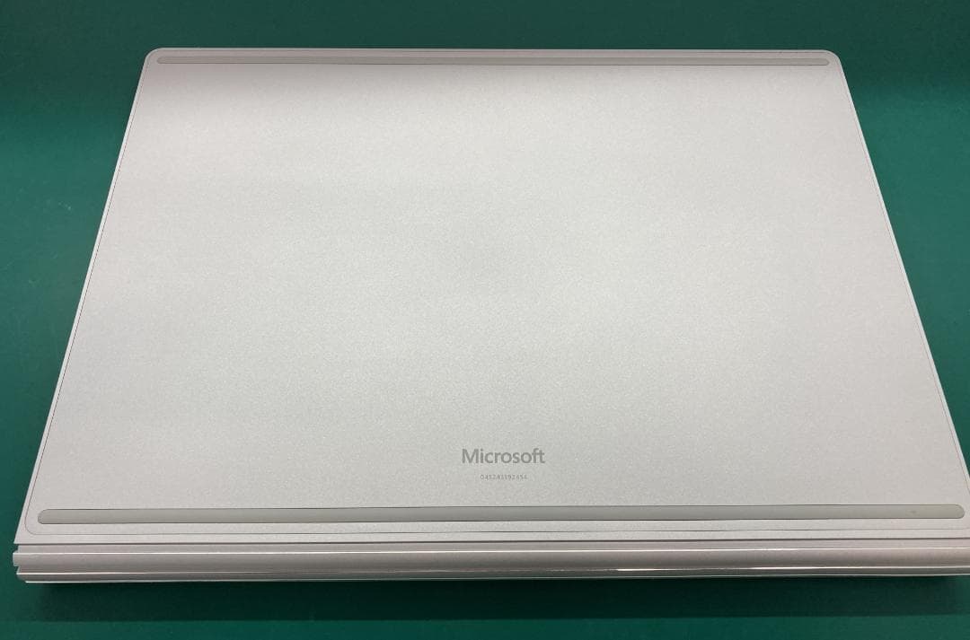 【美品】Surface Book 2 i5/8GB/256GB/Office