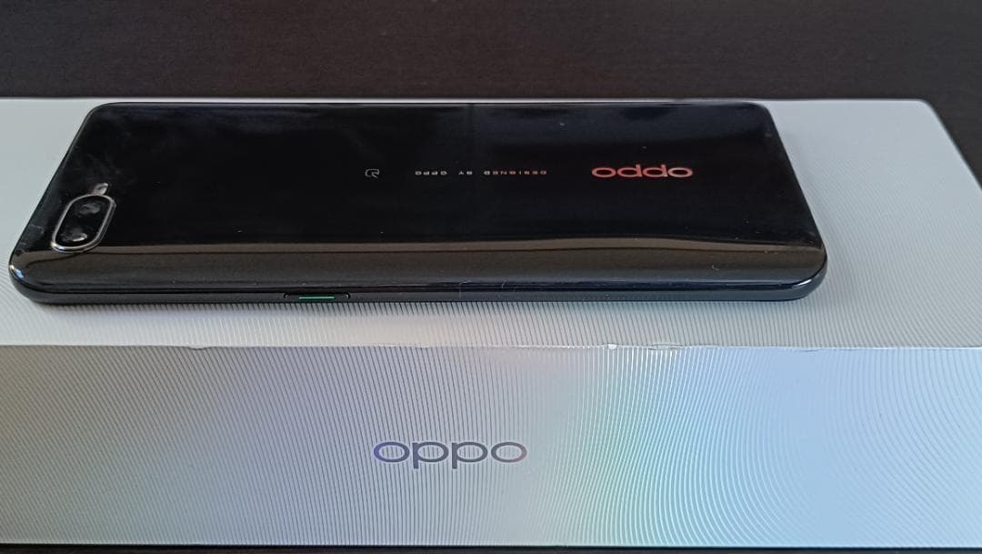 OPPO Reno A オッポリノA　【未使用保護フィルム付き】