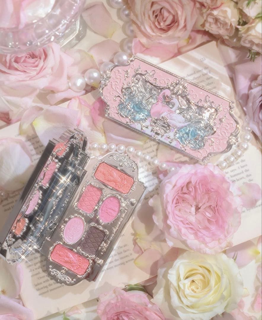 【新品3点セット】フラワーノーズ　スワンバレエ　アイシャドウパレット　未開封