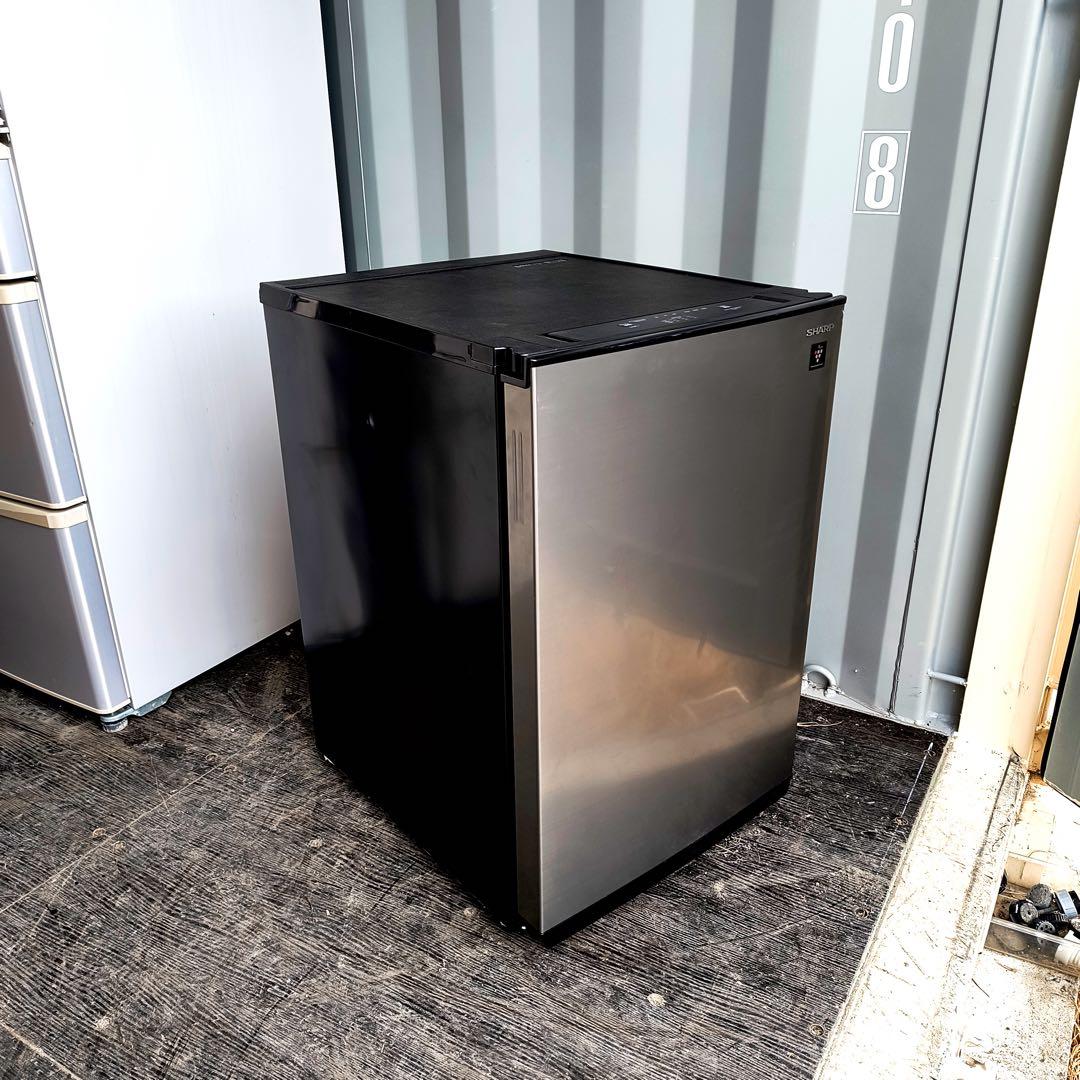 運搬取付無料！純正SHARPコンパクト冷蔵庫 酒道楽のお供に！完動品超美品！