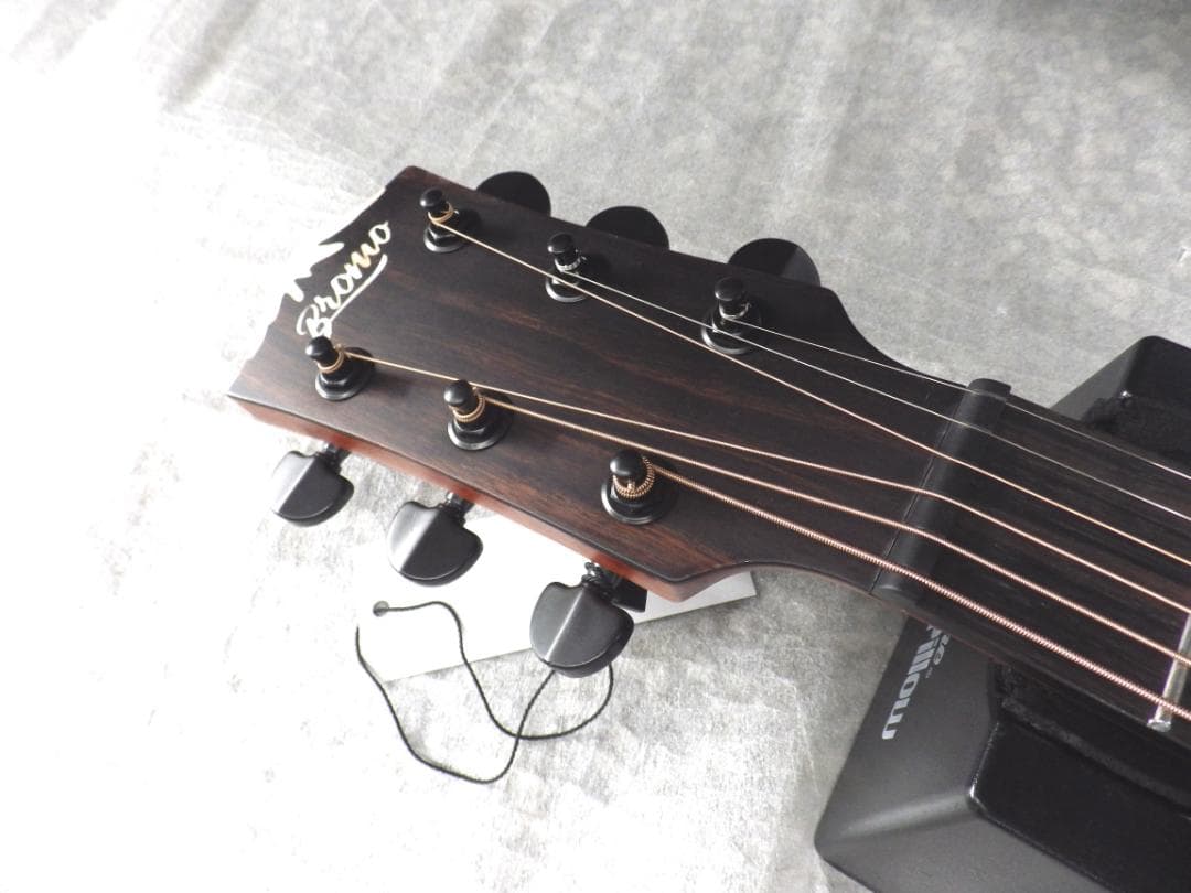 弦高低め　オール単板　Bromo　ブロモ　エレアコギター　BAR5CE