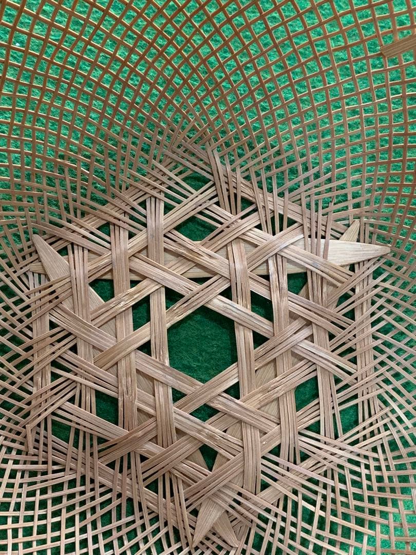 竹工芸　花籠　竹泉　花入落とし付き