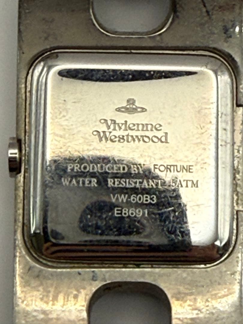 【箱・取説付き】　不動品　ヴィヴィアン時計【2】