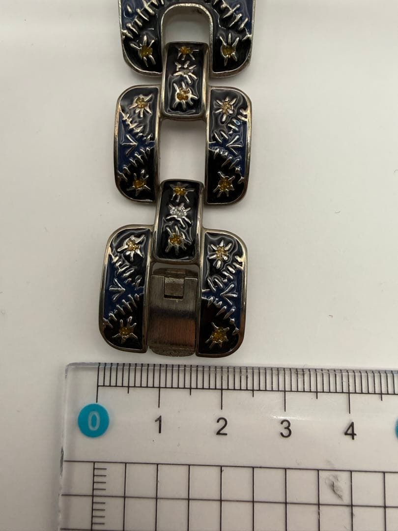 【箱・取説付き】　不動品　ヴィヴィアン時計【2】