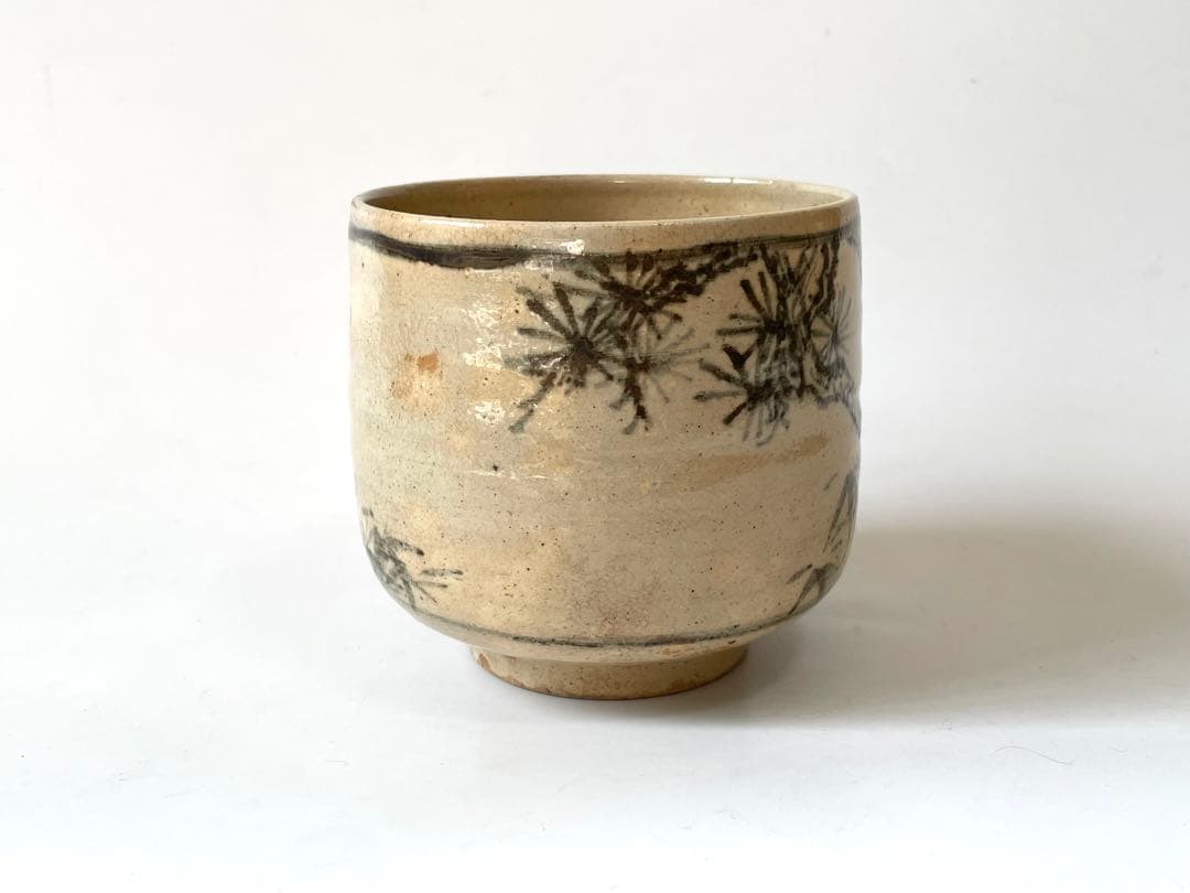 骨董　アンティーク　松竹梅　筒茶碗　鉄絵　京焼　志賀焼　仁清　箱付き