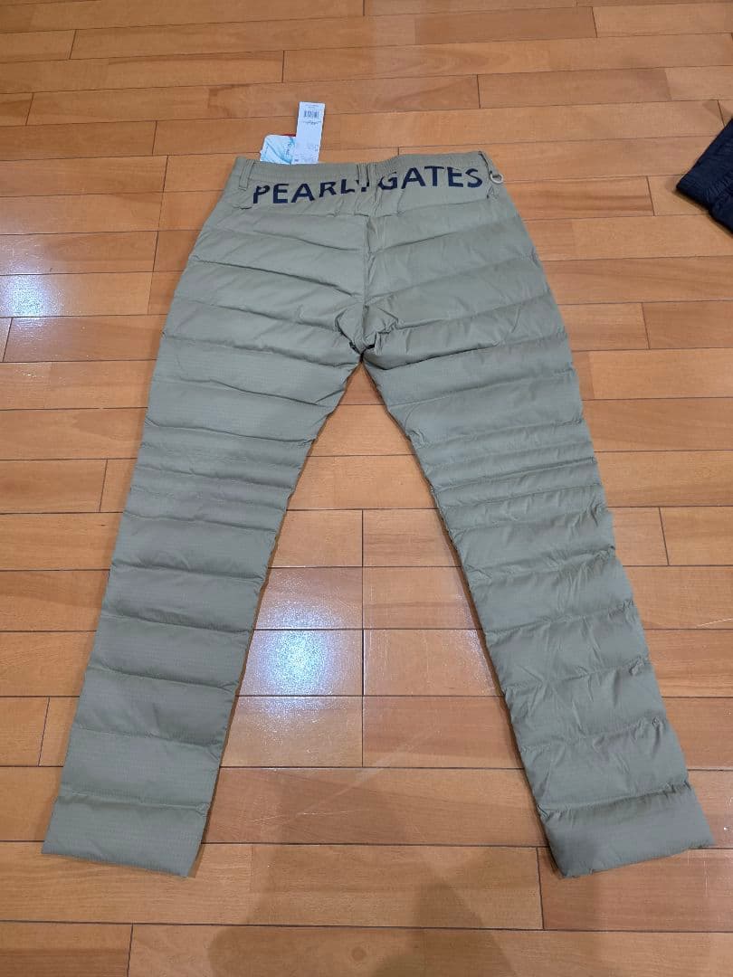 値引きです。パーリーゲイツ　ダウンパンツ ベージュ　新品未使用品