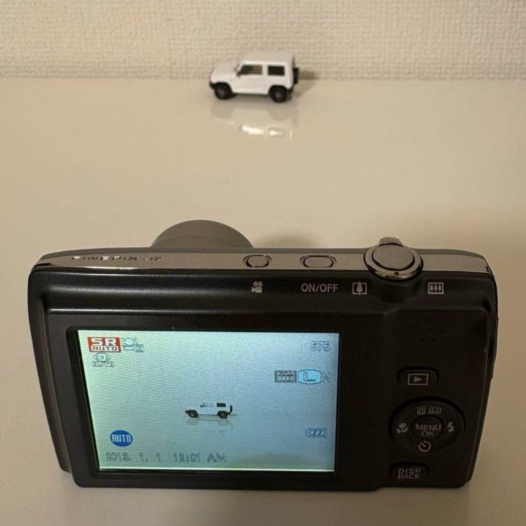 【美品・動作確認済】FUJIFILM FINEPIX JZ700