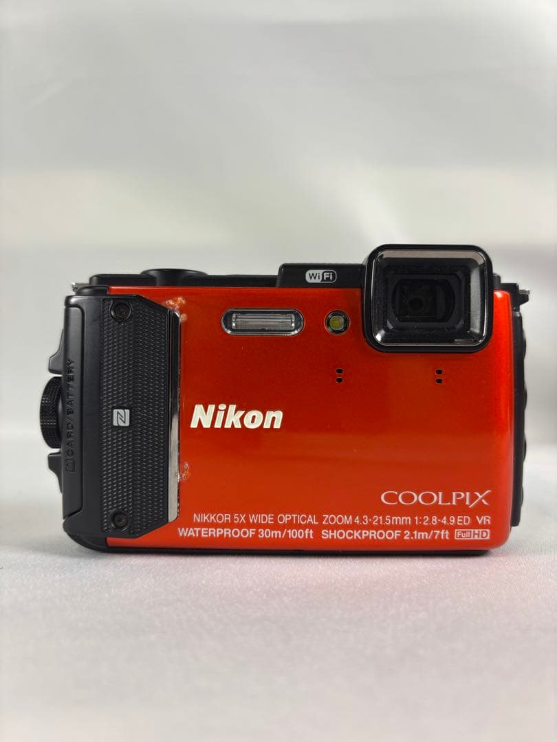 Nikon coolpix AW130 防水カメラ外品充電器付き