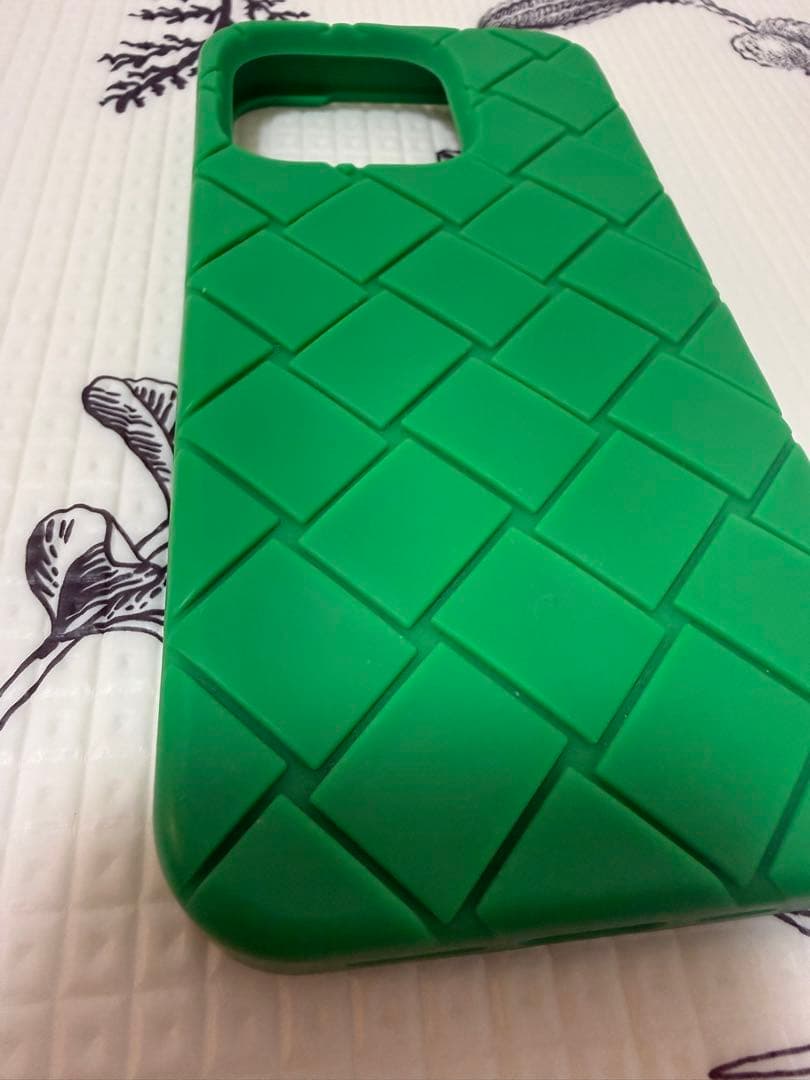 ボッテガヴェネタ iPhone16 pro ケース iPhoneケース