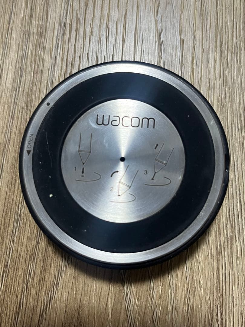 Wacom Intuos Pro M PTH-660/K0 ペンタブレット