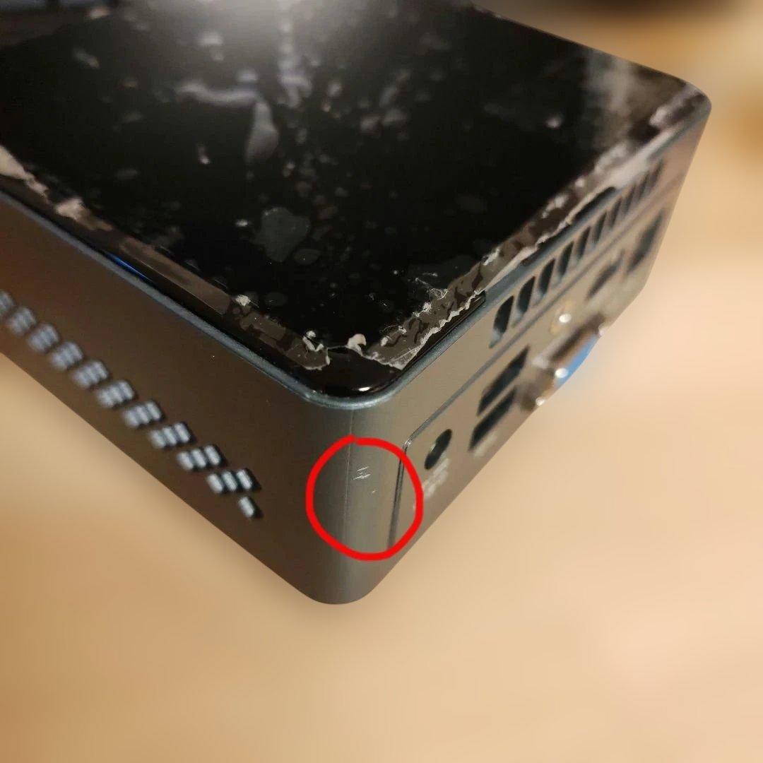 Intel ミニPC 7世代 SSD128GB Linux（ZorinOS)