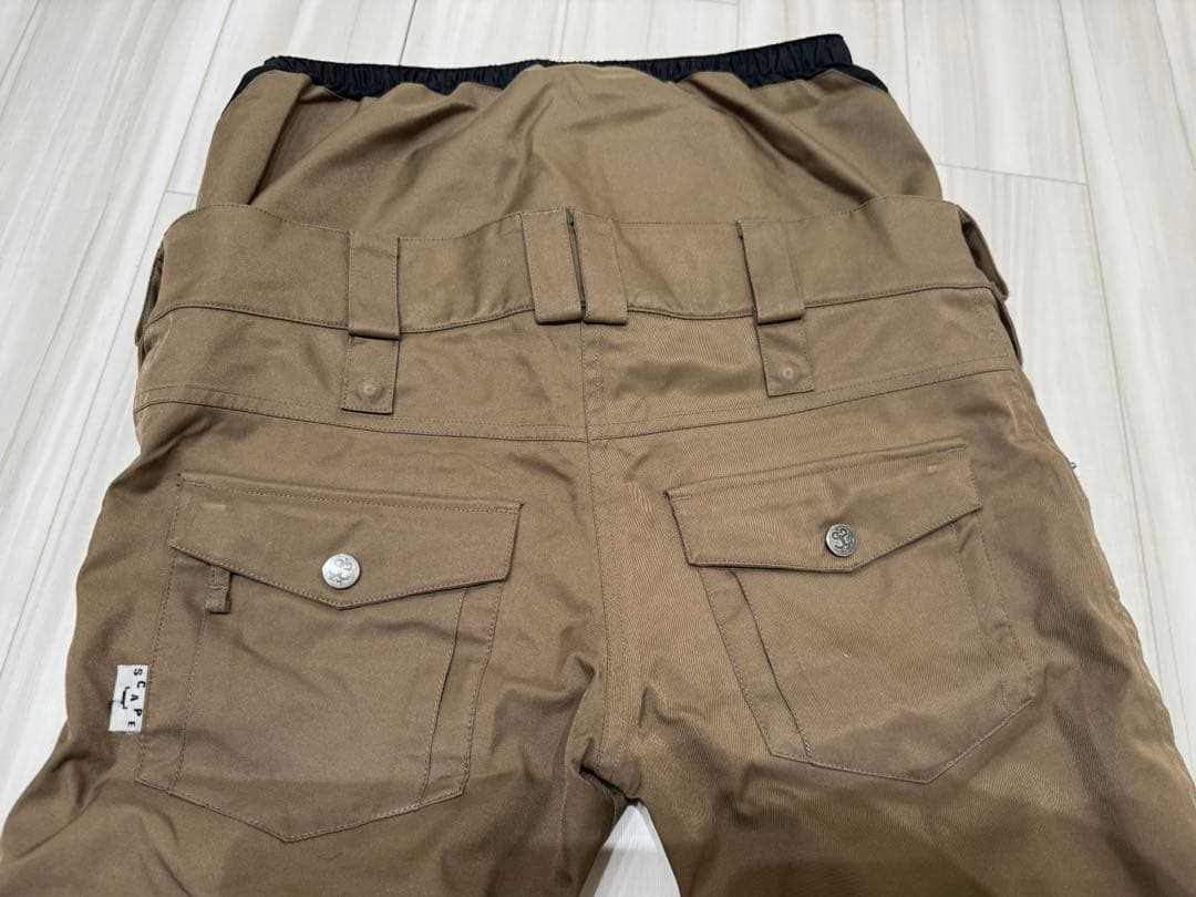 SCAPE. ウェア　上下セット　上Lサイズ　下Mサイズ　エスケープ