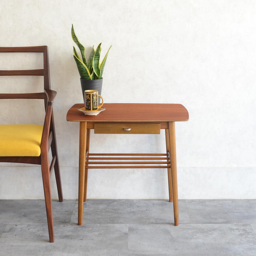 デンマーク 北欧ヴィンテージ 抽斗付 サイドテーブル 北欧家具 ナイトテーブル