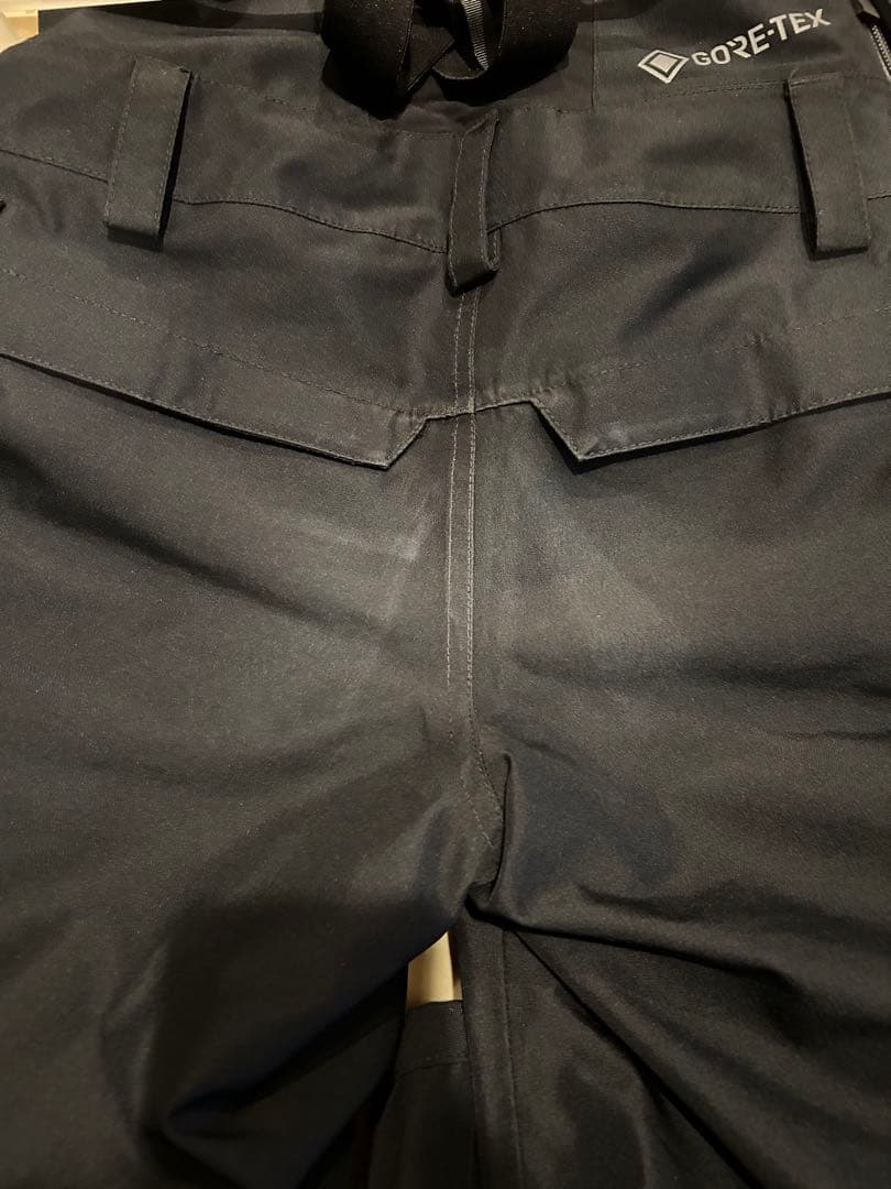 Burton 子ども用スノーボードウェア ビブパンツTrue Black