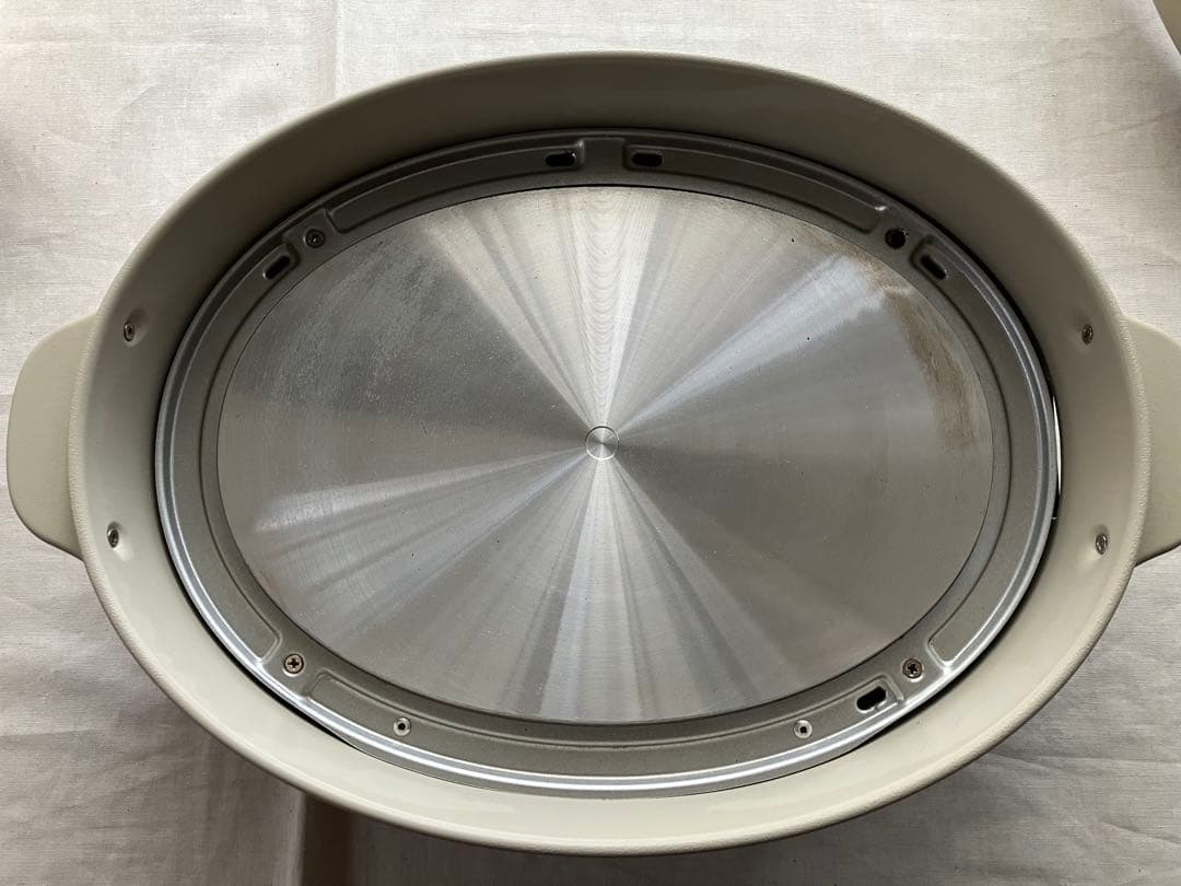 BRUNOブルーノ　オーバルホットプレート　グレージュ　BOE053