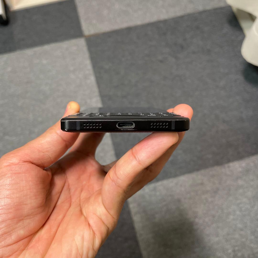 【美品】ブラックベリーKEY2 128GB ＋ケース