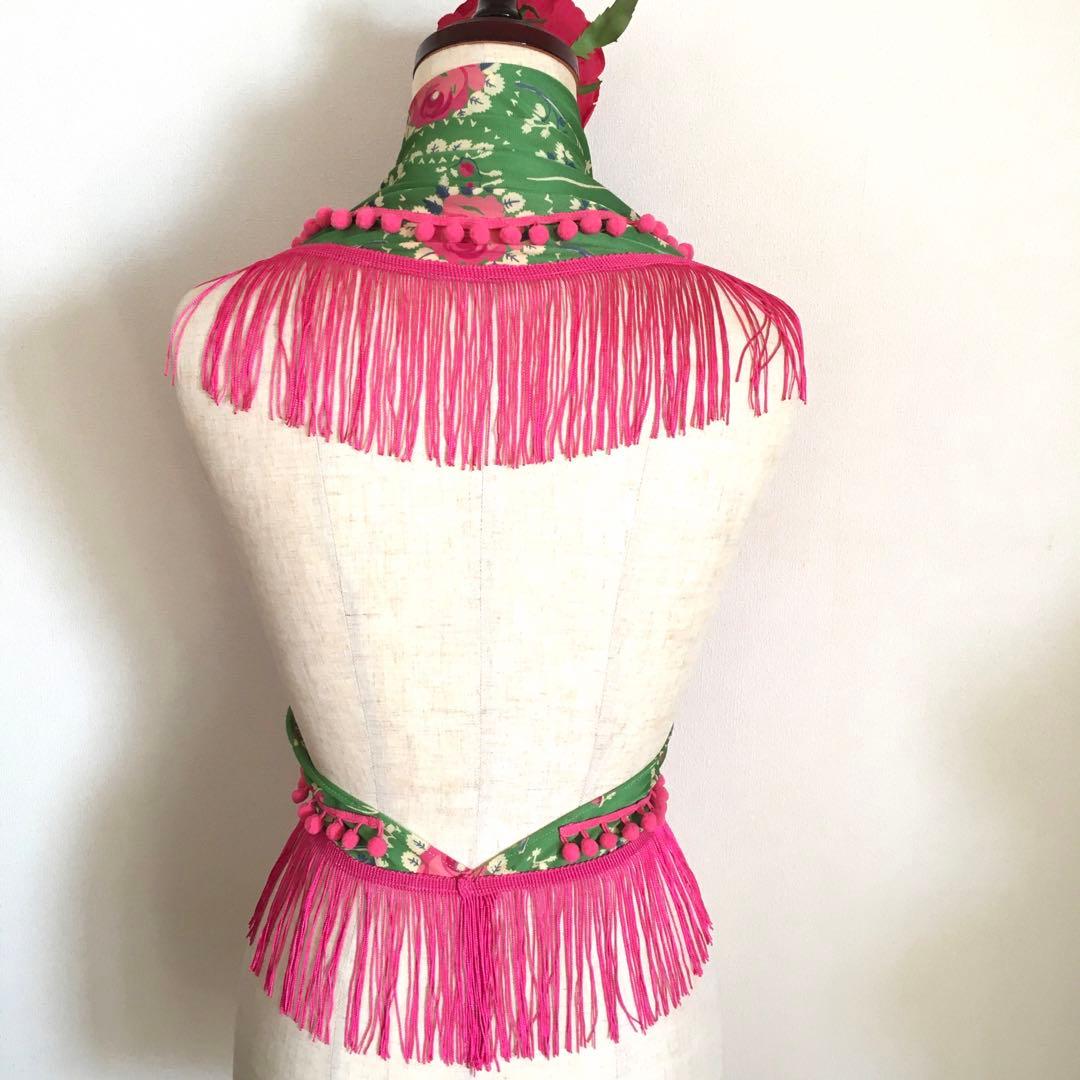 フラメンコ 衣装 エプロン ロングシージョ バラ柄 グリーン ピンクポンポン