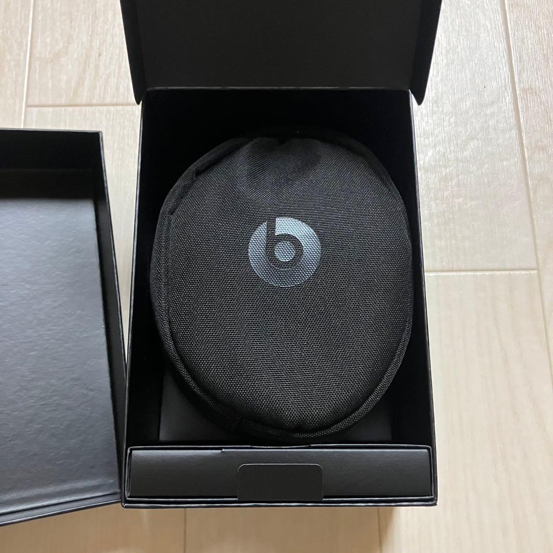BEATS SOLO3 ワイヤレスヘッドホン ブラック 箱付き ヘッドフォン 黒