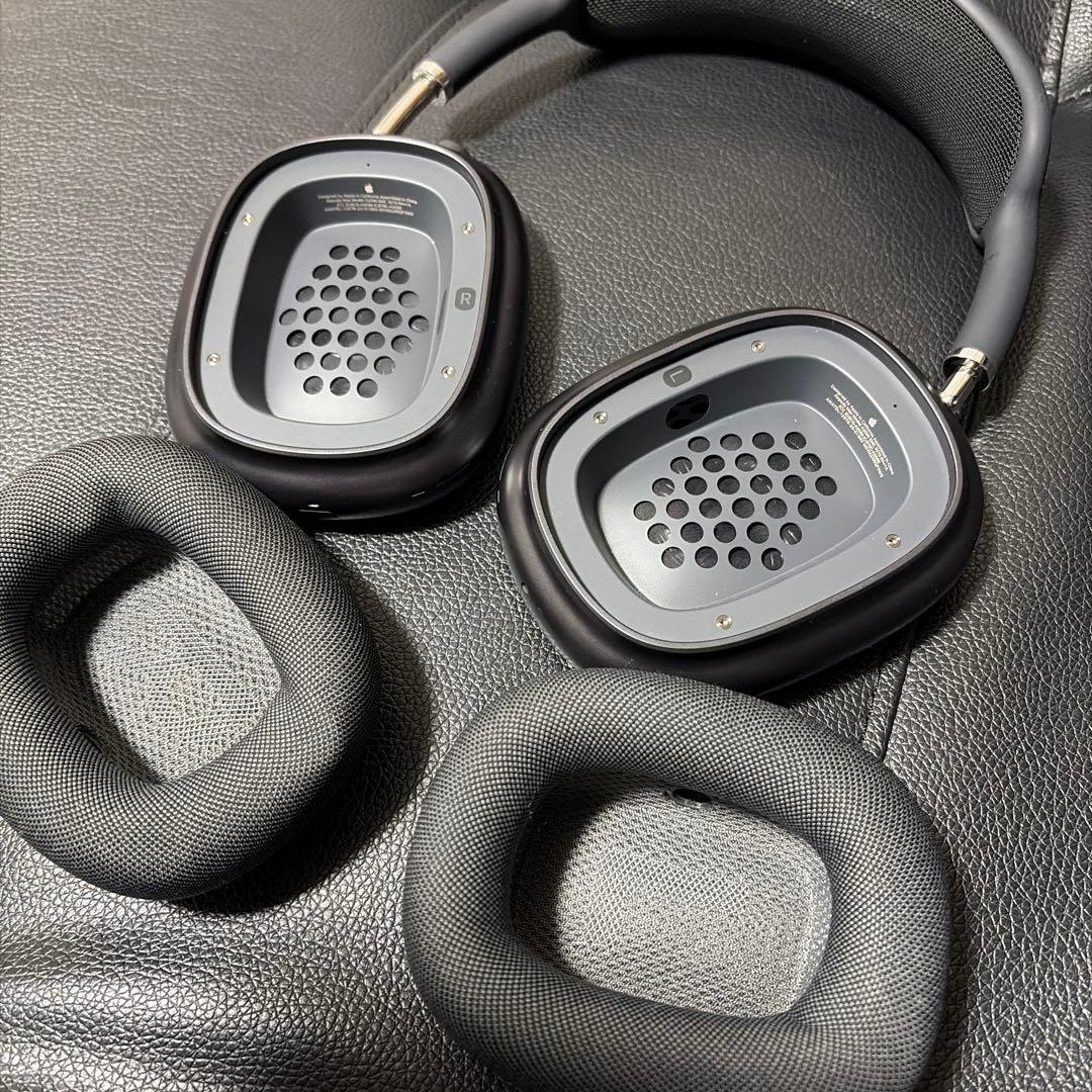 美品　AirPods Max ブラック 本体 イヤーパッド